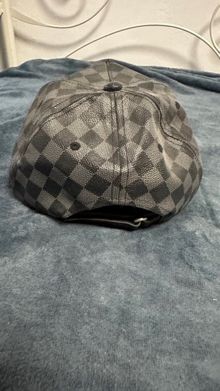 Lote de Gorras Variadas: Animales, Ciudades