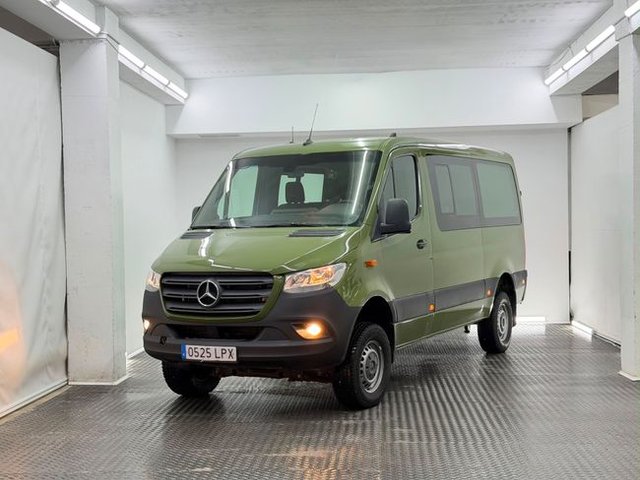 Mercedes Sprinter 3.0 CDI 140 KW 319 TOURER MWB 190 cv (COMBI)