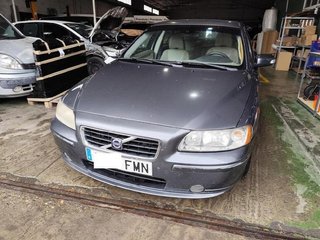 Volvo 228427 centralita motor uce 0281012103 s60 -