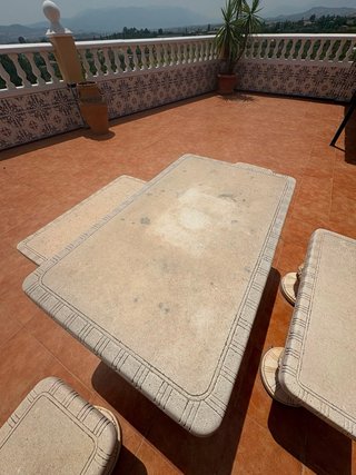 Conjunto Mesa y Bancos Piedra Jardín