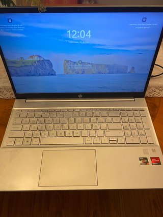 HP Pavilion 15 Ryzen 7 – 16 GB RAM – 512 GB SSD