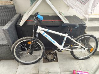 Bicicleta B-Twin Racing Boy 300 Niño