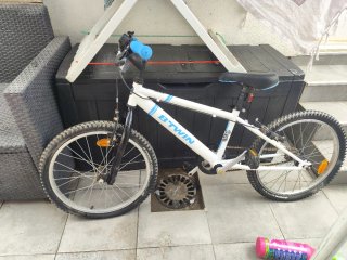 Bicicleta B-Twin Racing Boy 300 Niño