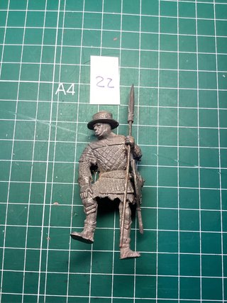 Figura de plomo militar