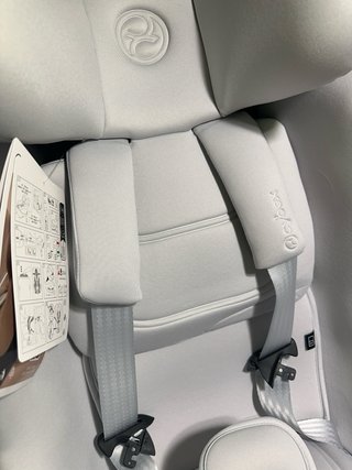 Cybex Sirona PU1 Gi i-Size 360º + Pata Silla Coche