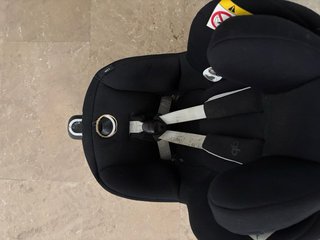 Silla de coche para bebé negra