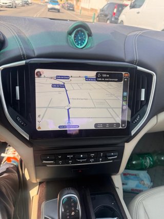 Pantalla tactil Maserati Ghibli 2016