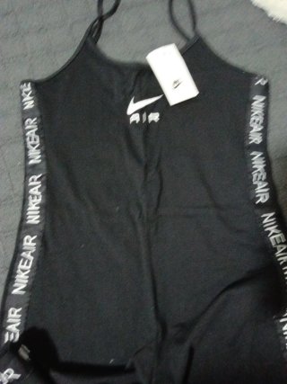 Mono deportivo Nike Air mujer negro