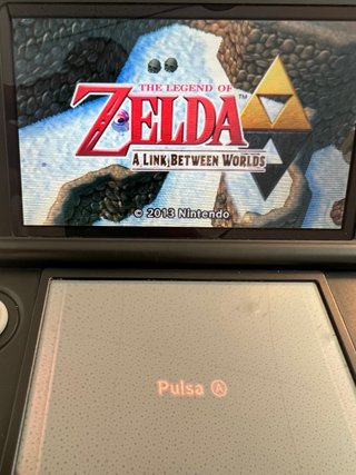 Nintendo 3DS XL Plata/Negra Completa en Caja.