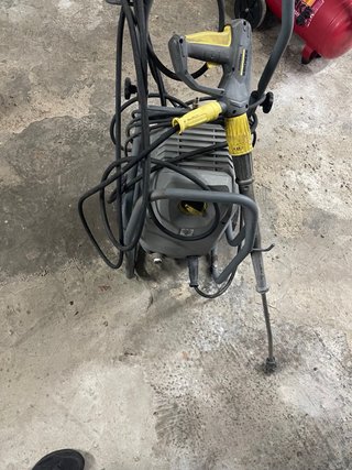 Hidrolimpiadora KARCHER Profesional.