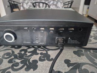 Proyector LED Portátil Annadue Negro