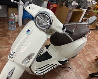 Vespa Primavera 50cc Blanca 6000km