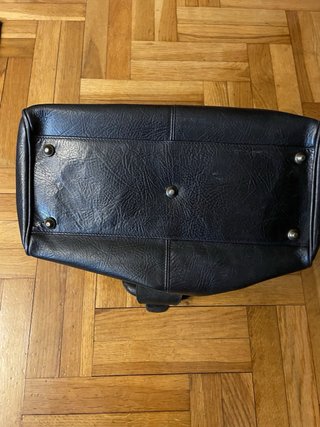 Maletín de piel negro