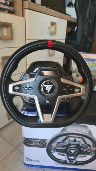 Volante Thrustmaster T248 (PS5/PS4)