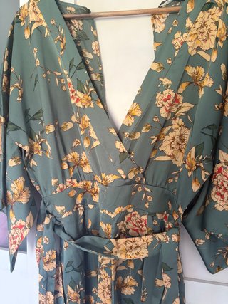 Mono estampado floral verde