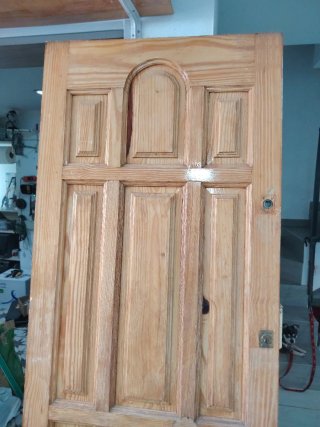 Puerta madera maciza sin marco 202x81