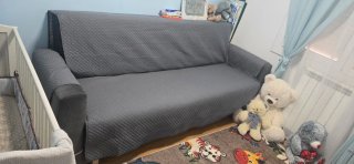Sofá cama gris poco uso .. regalo funda