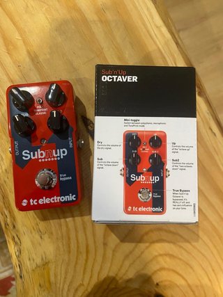 Pedal chitarra TC ELECTRONICS SUB-UP OCTAVATORE