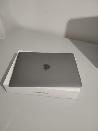 MacBook Air 2018 como nuevo