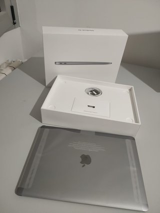 MacBook Air 2018 como nuevo
