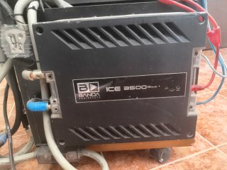 Amplificador Banda Ice 3500wrms  Negro