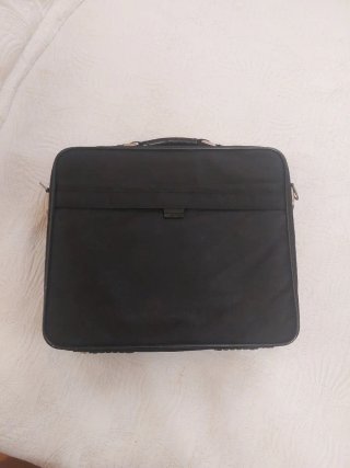 Bolso portátil negro