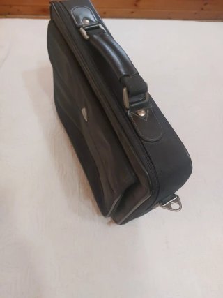 Bolso portátil negro