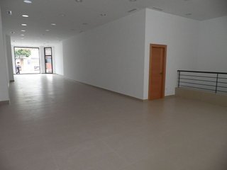 Local comercial en alquiler en Barrio de Ciudad Jardín en Málaga