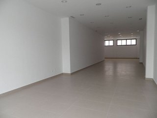 Local comercial en alquiler en Barrio de Ciudad Jardín en Málaga