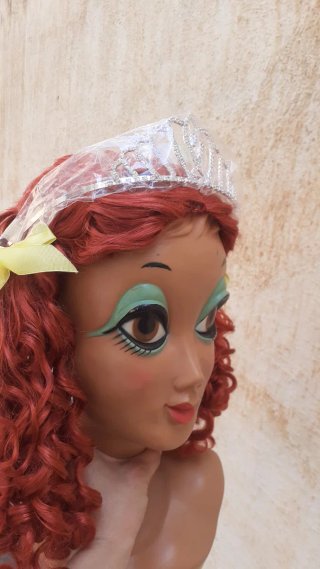Corona de dama para fiestas