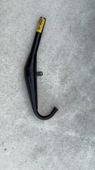 Tubo de escape Puch negro