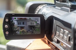 Videocamera JVC GY-HM100 3CCD