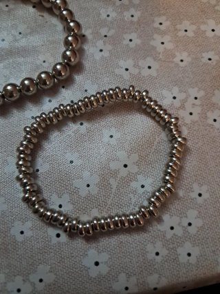 Conjunto 5 pulseras plateadas