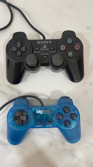 Pacchetto PS2 Slim + Controller e Giochi