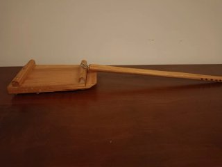 Trillo antiguo de madera