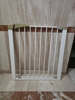 Barandilla de seguridad blanca
