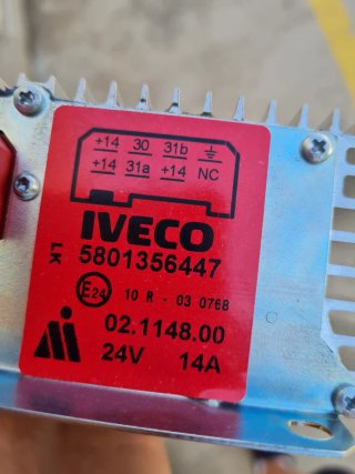Reductor de tensión IVECO 24V 14A
