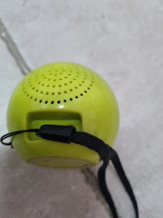 Lote Altavoces Bluetooth Blancos