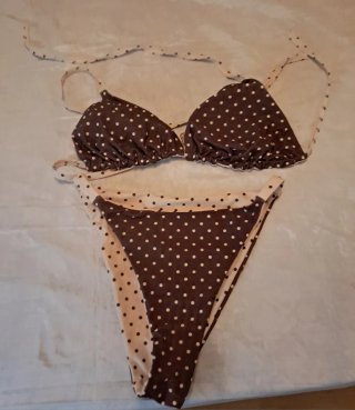 Bikini lunares marrón y blanco
