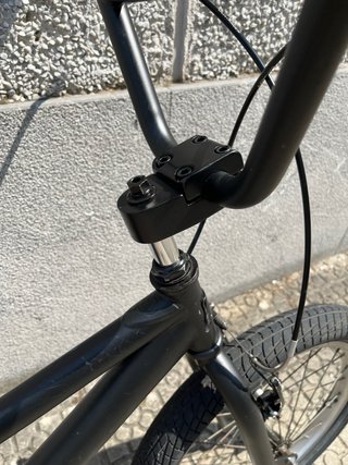 Bicicleta Monty 105 BMX