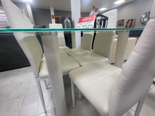 Mecedora de tela y metal beige/gris