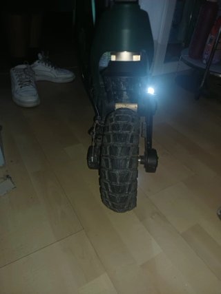 Patinete Cecotec Bongo Z Mountain 1000W
