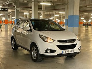 Hyundai ix35 TECHO SOLAR REVISADO BAJO CONSUMO