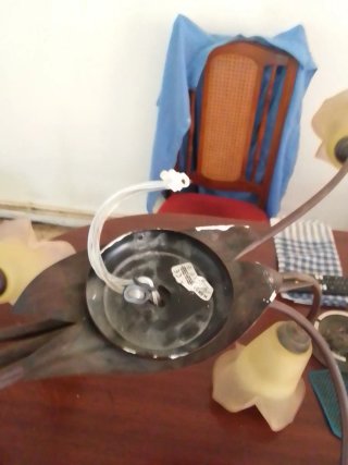 Lámpara de techo de cristal y metal