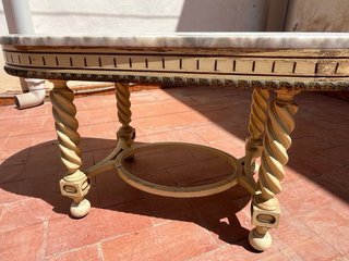 Mesa centro mármol y madera clásica