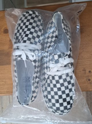 Zapatos de cuadros talla 41