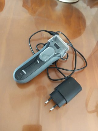 Afeitadora Braun S3 Negra y Gris