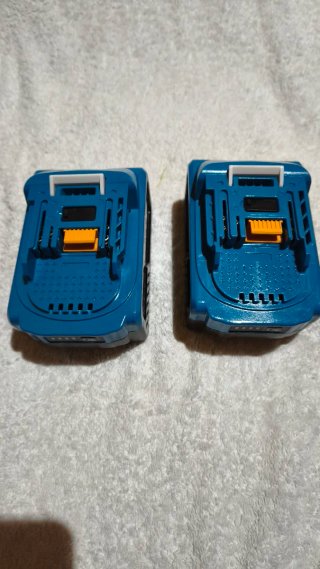 Cargador Rápido DC18RC Baterías 18V