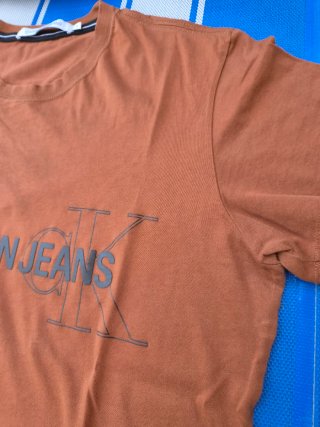 T-shirt Calvin Klein Jeans arancione M