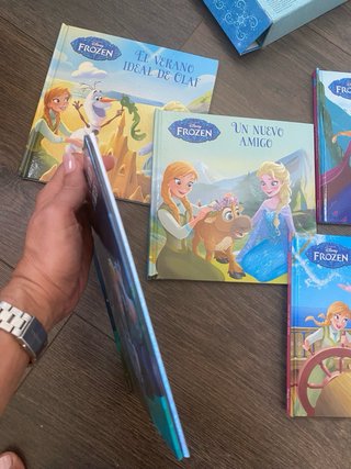 Disney Frozen – Mi biblioteca de cuentos